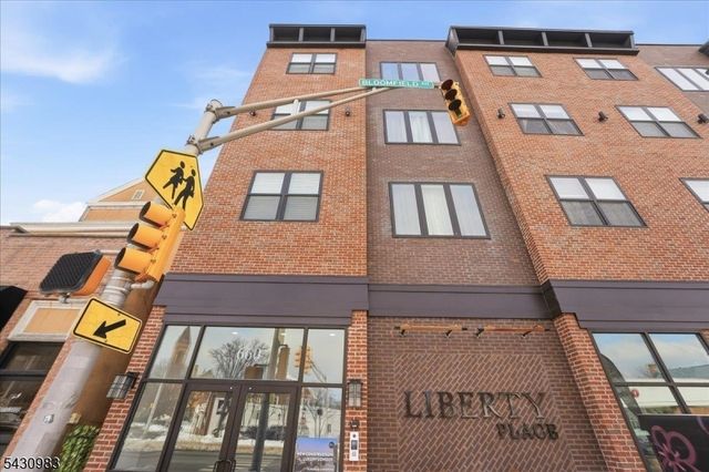 660 Bloomfield Ave 405, Bloomfield Twp., NJ 07003