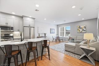 660 Bloomfield Ave 405, Bloomfield Twp., NJ 07003