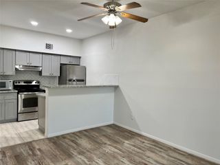 2626 Holly Hall Street 307, Houston, TX 77054
