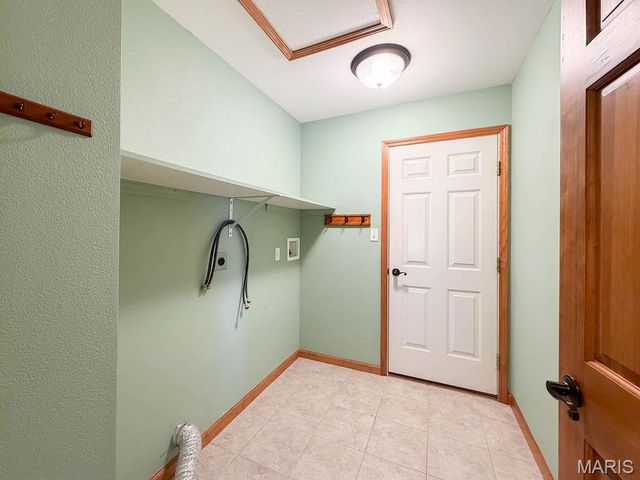 308 Williamsburg Drive, Crystal City, MO 63019