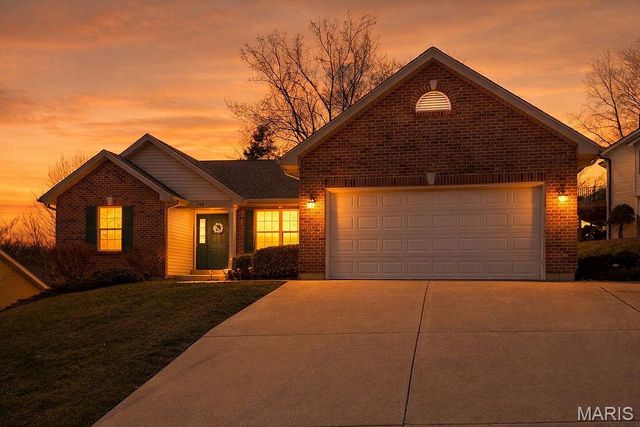 308 Williamsburg Drive, Crystal City, MO 63019