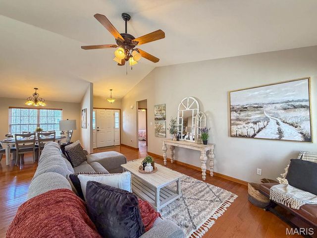 308 Williamsburg Drive, Crystal City, MO 63019