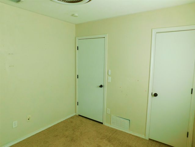 1946 Kensington Drive, Carrollton, TX 75007