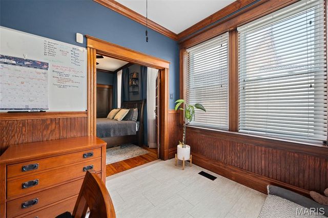 5214 Lisette Avenue, St Louis, MO 63109
