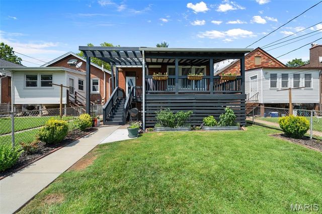 5214 Lisette Avenue, St Louis, MO 63109