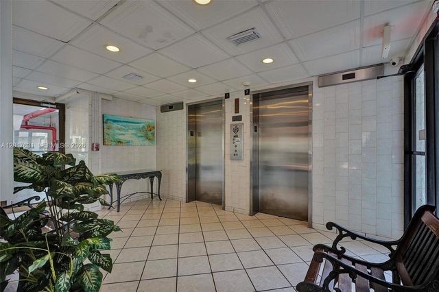 7850 Byron Ave 702, Miami Beach, FL 33141