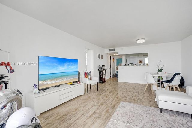 7850 Byron Ave 702, Miami Beach, FL 33141