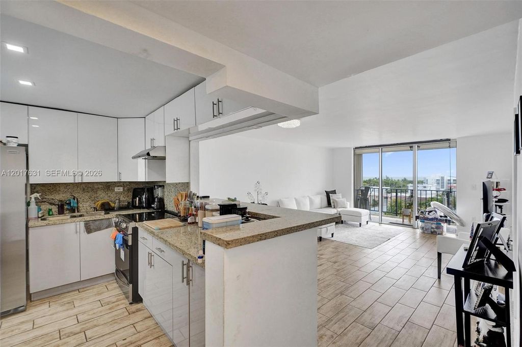 7850 Byron Ave 702, Miami Beach, FL 33141