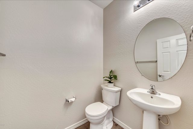 21130 N 36TH Place, Phoenix, AZ 85050