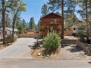 879 Spruce Lane, Sugarloaf, CA 92386
