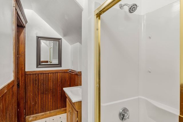 370 Grove REAR, Boston, MA 02132