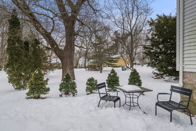 370 Grove REAR, Boston, MA 02132