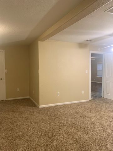 706 N Park Avenue, Terrell, TX 75160