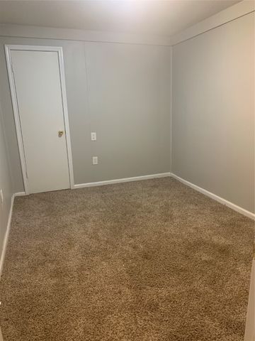 706 N Park Avenue, Terrell, TX 75160