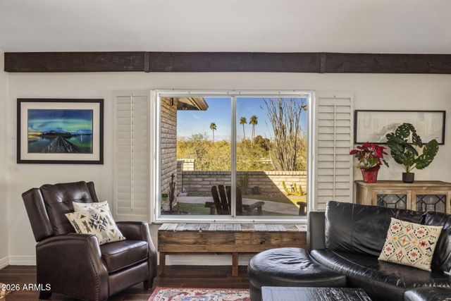 221 W SWEETWATER Avenue, Phoenix, AZ 85029