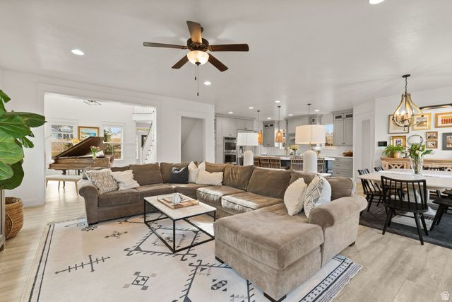 4851 W FISH HOOK RD, South Jordan, UT 84009