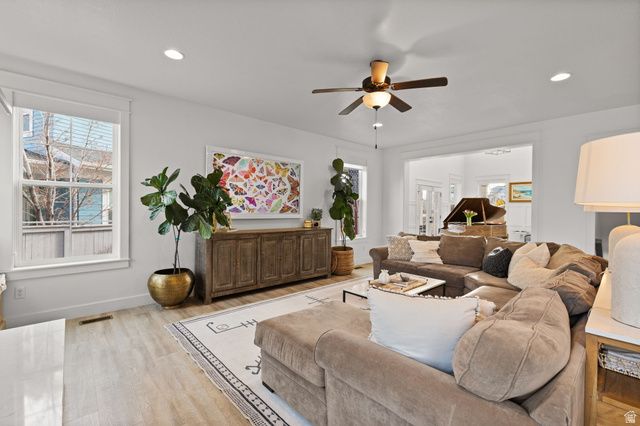 4851 W FISH HOOK RD, South Jordan, UT 84009