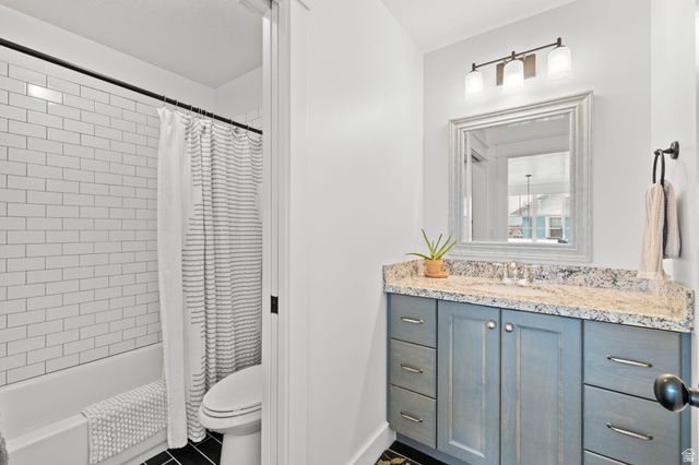 4851 W FISH HOOK RD, South Jordan, UT 84009