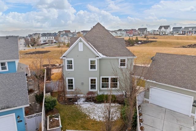 4851 W FISH HOOK RD, South Jordan, UT 84009