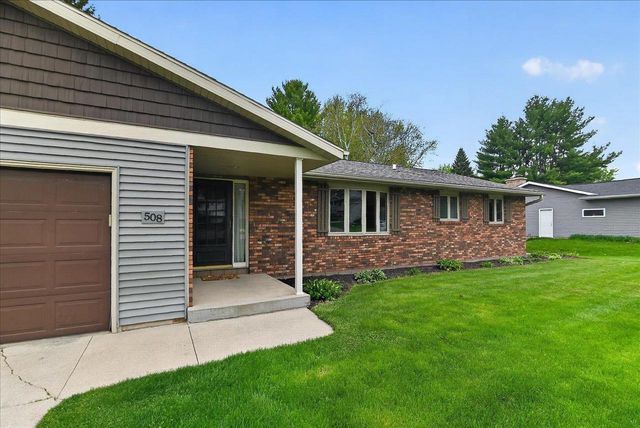 508 Woodvale Drive, Deforest, WI 53532