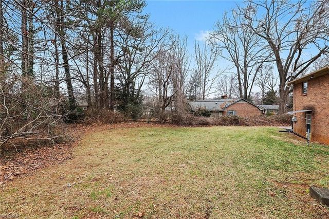 3771 Tangle Lane, Winston-salem, NC 27106