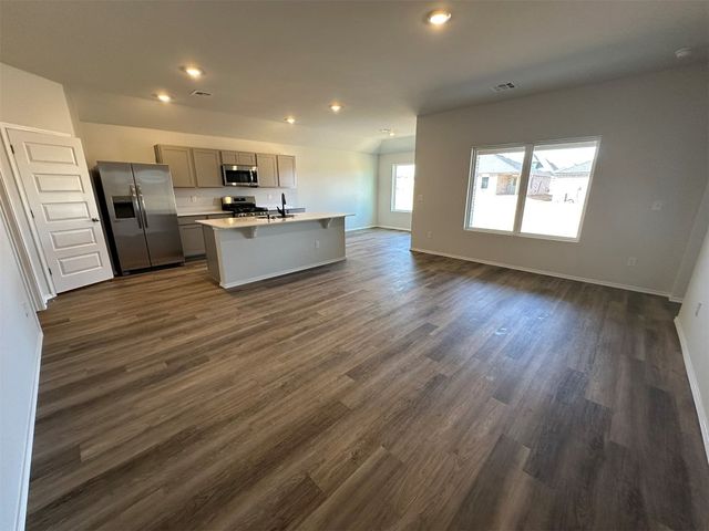 6125 Holm Oak Road, Edmond, OK 73034