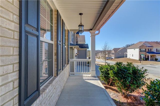 385 Broadmoor Drive, Braselton, GA 30517