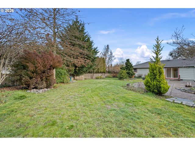 280 REGAL Ct, Eugene, OR 97401