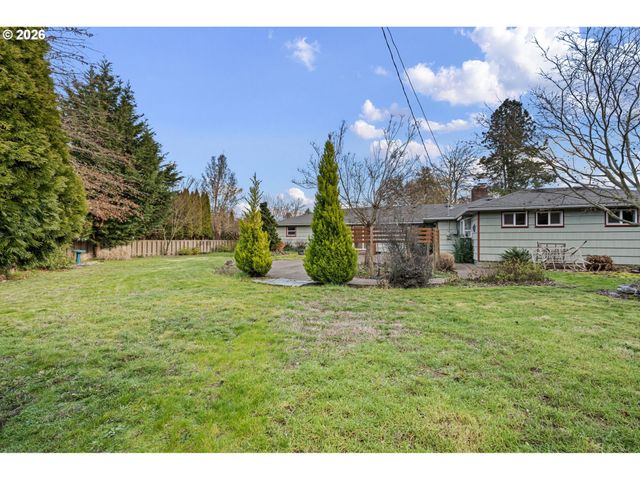 280 REGAL Ct, Eugene, OR 97401