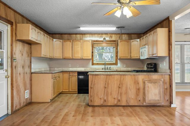 901 Berrywood DR, Austin, TX 78753