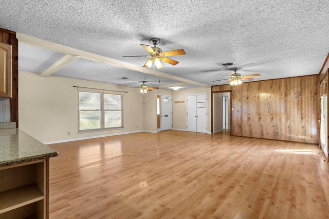 901 Berrywood DR, Austin, TX 78753