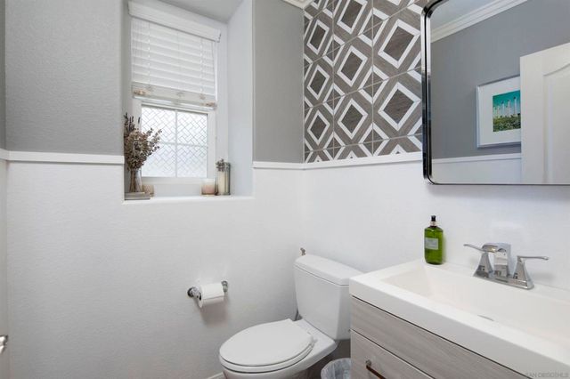 6139 Verda Lane, San Diego, CA 92130