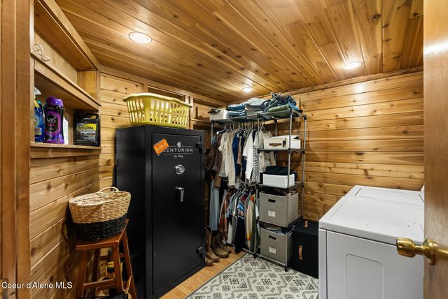 455 Elk Grove RD, Sandpoint, ID 83864