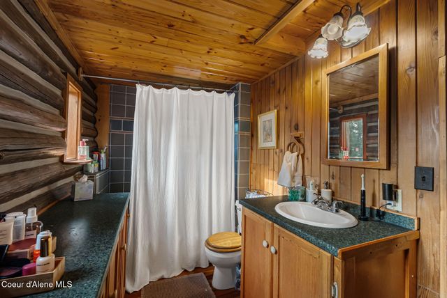 455 Elk Grove RD, Sandpoint, ID 83864