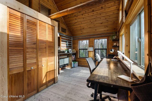 455 Elk Grove RD, Sandpoint, ID 83864