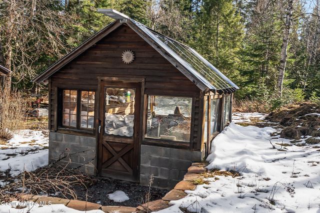 455 Elk Grove RD, Sandpoint, ID 83864