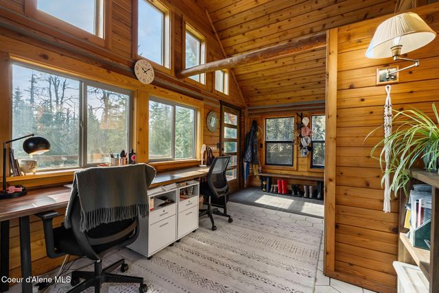 455 Elk Grove RD, Sandpoint, ID 83864