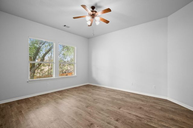 415 S Frontier ST, Cedar Park, TX 78613