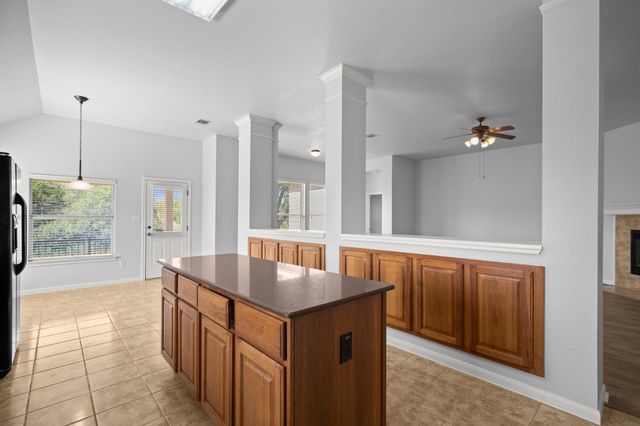 415 S Frontier ST, Cedar Park, TX 78613