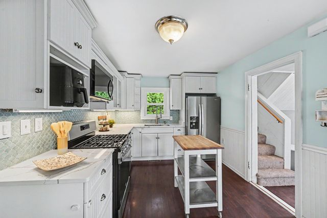 2623 Mckinley Street NE, Minneapolis, MN 55418