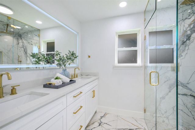 2400 Bengal Lane, Plano, TX 75023