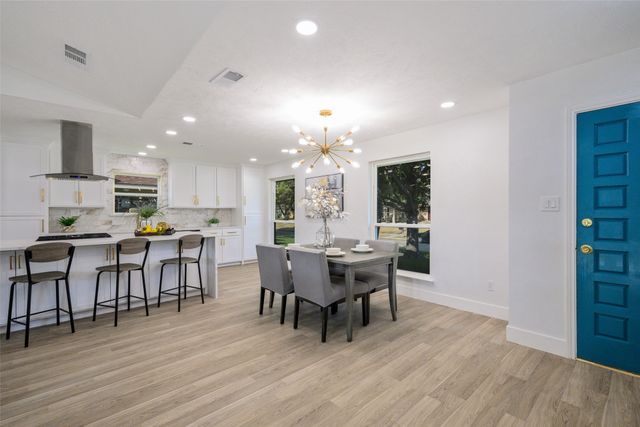 2400 Bengal Lane, Plano, TX 75023