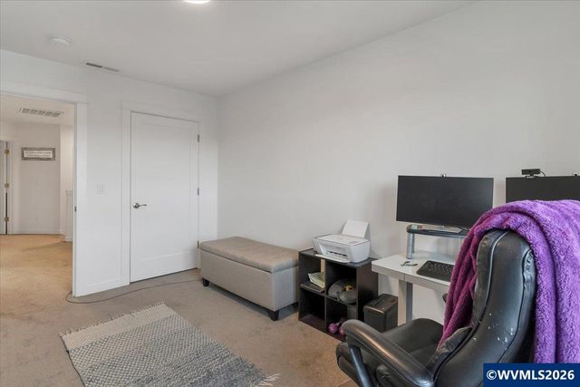 6193 Blue River Dr SE, Salem, OR 97306