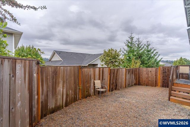 6193 Blue River Dr SE, Salem, OR 97306
