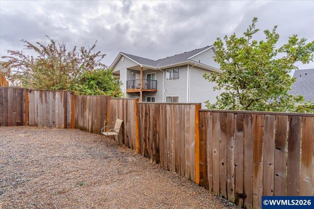 6193 Blue River Dr SE, Salem, OR 97306