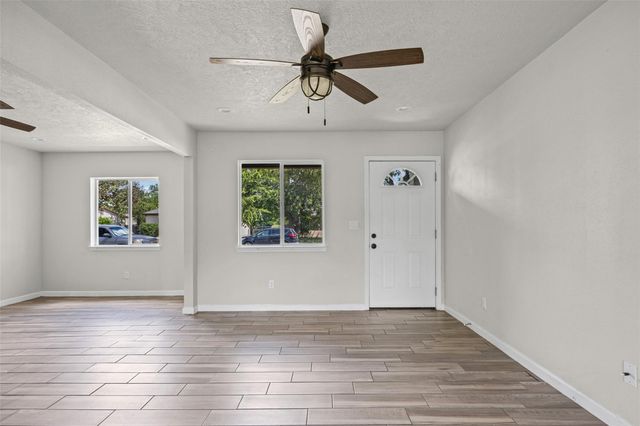 1531 Lahn Rd RD, New Braunfels, TX 78130