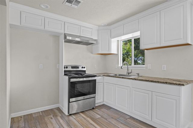 1531 Lahn Rd RD, New Braunfels, TX 78130