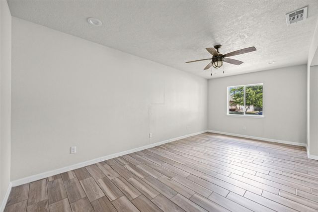 1531 Lahn Rd RD, New Braunfels, TX 78130
