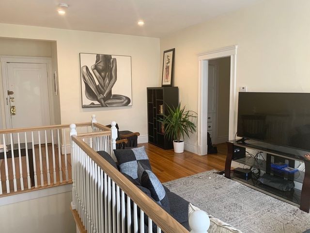 224 Jamaicaway 3, Boston, MA 02130