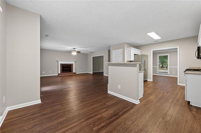 375 Saybrooke Crossing, Acworth, GA 30101